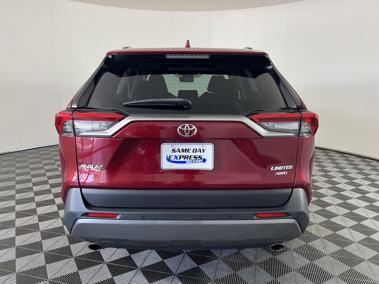Used 2019 Ruby Flare Pearl Toyota Limited image 27