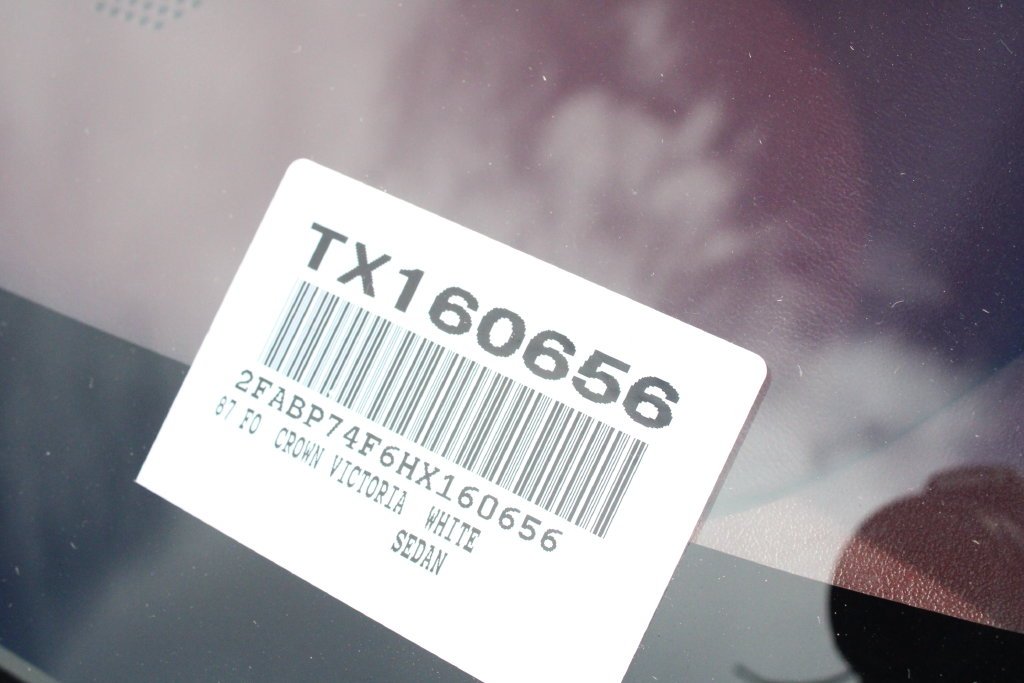 Used 1987 White Ford LX image 36