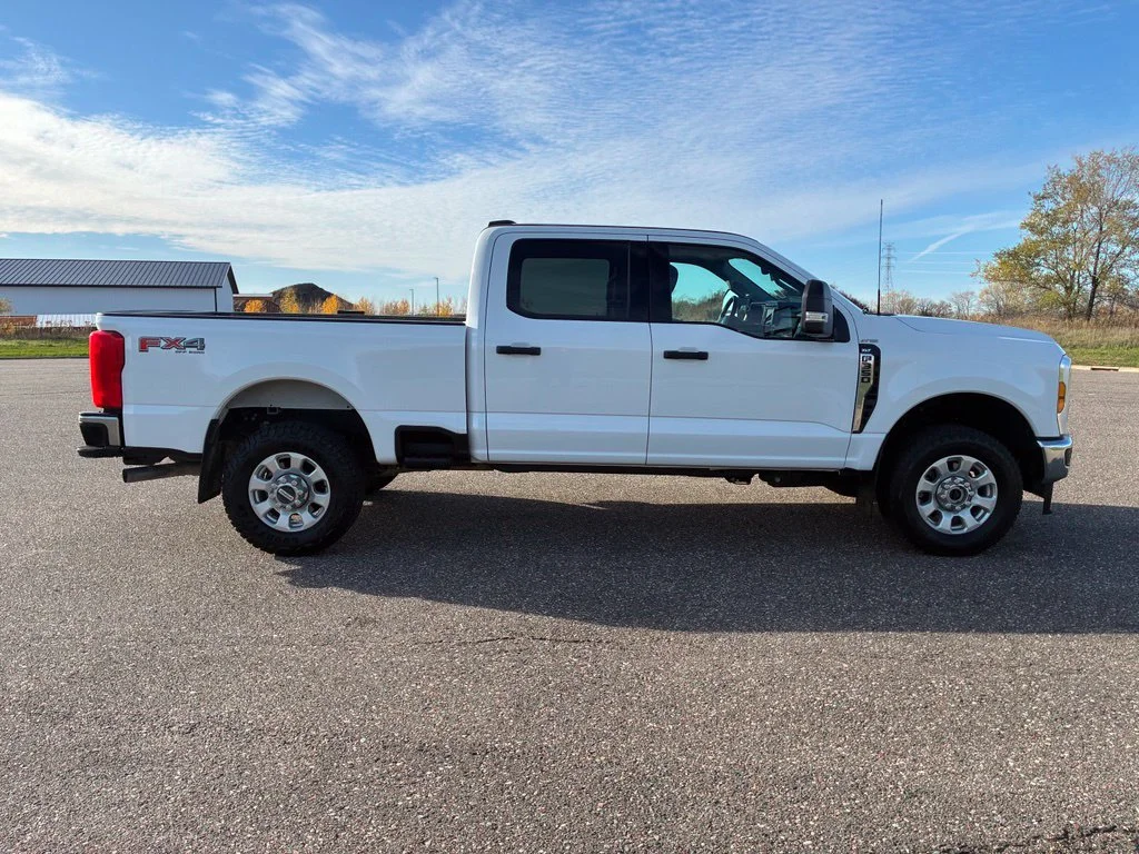 Used 2024 White Ford XLT image 1