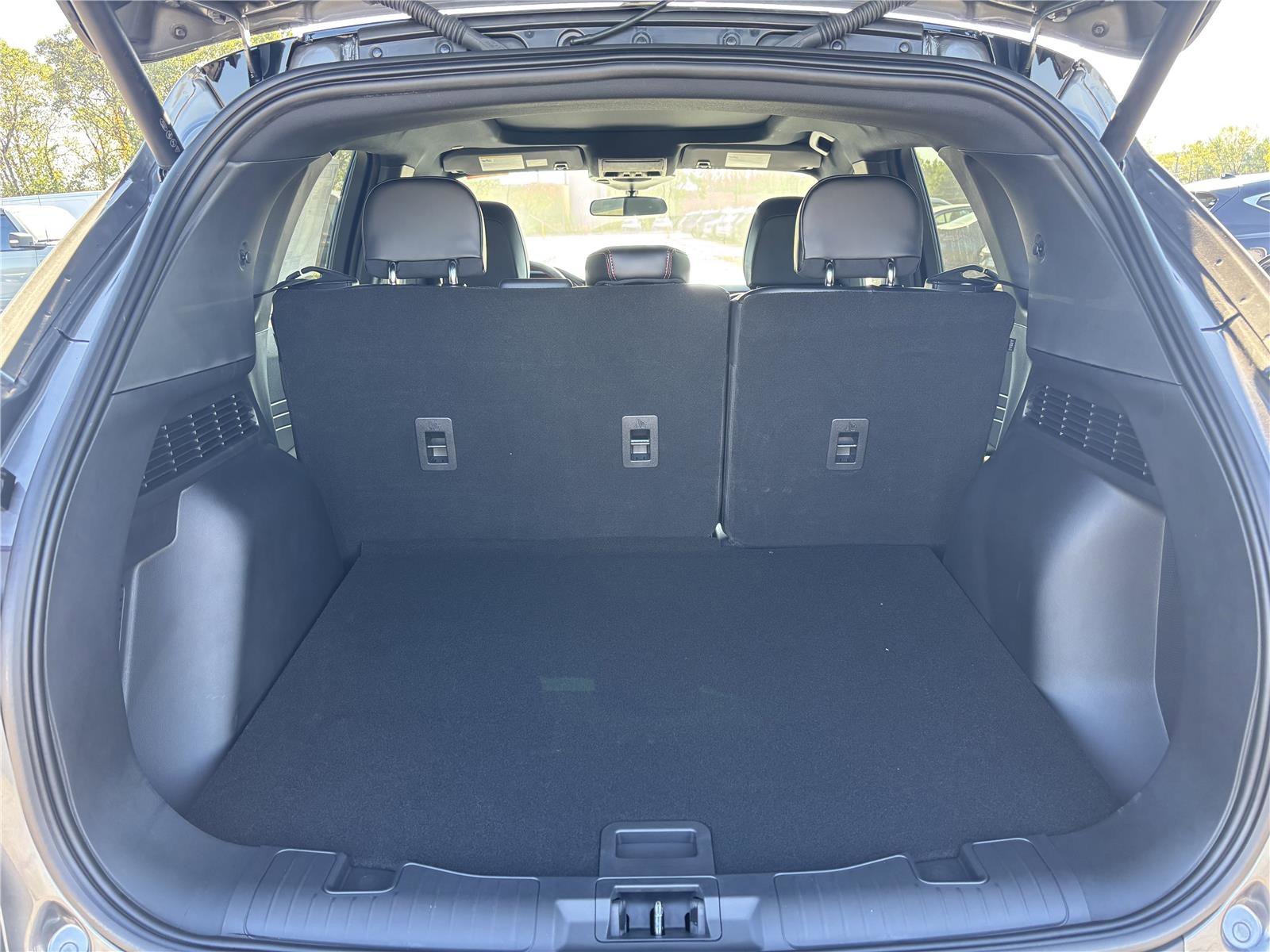2026 Ford Escape Hybrid ST-Line Select - Photo 10