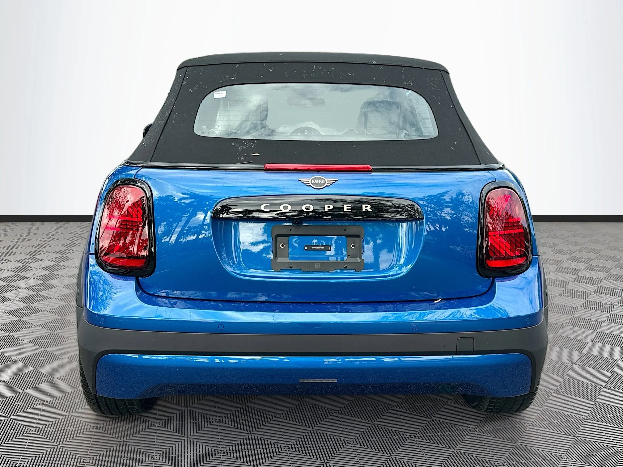 2026 MINI Convertible Base - Photo 5