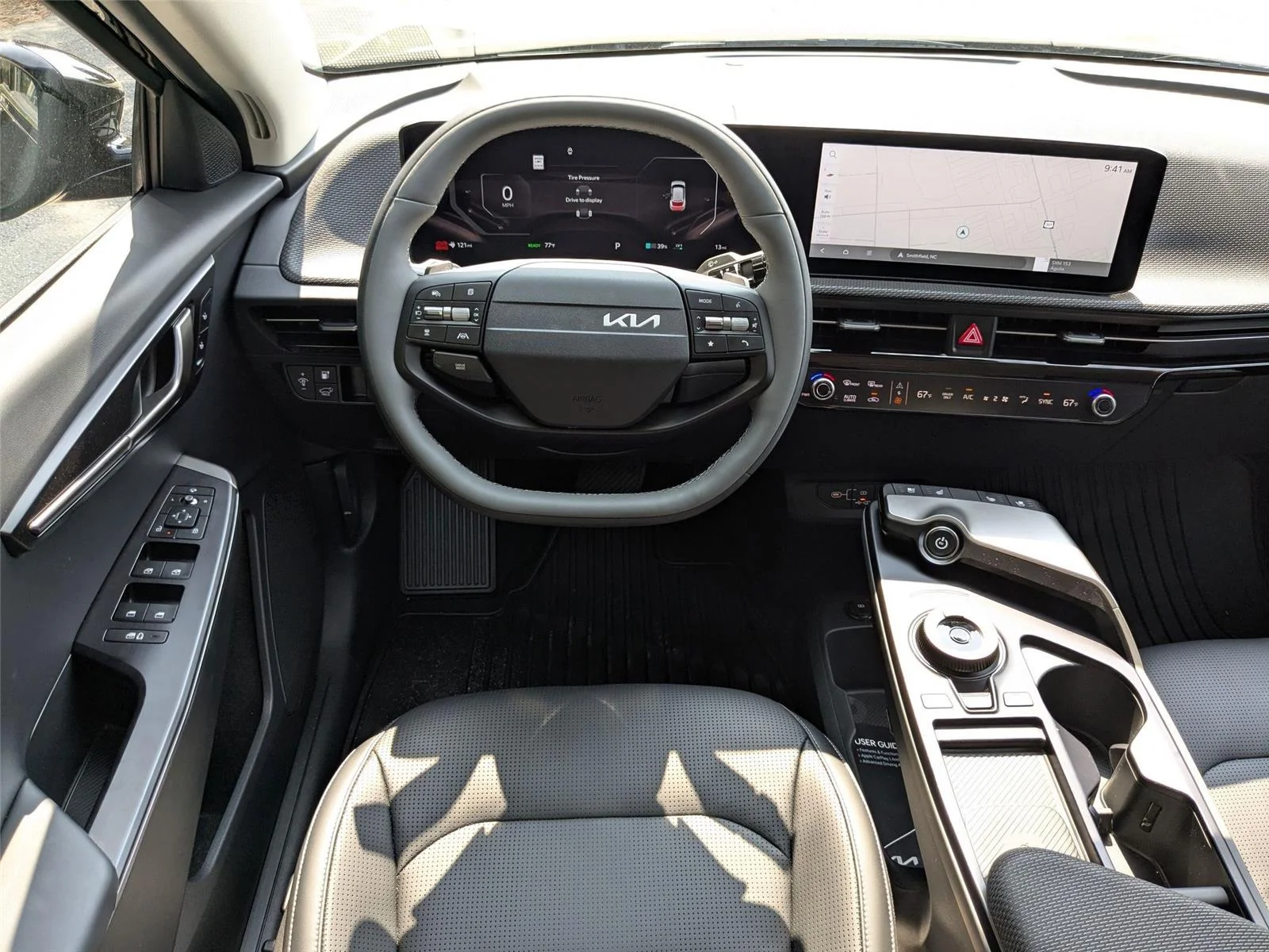 2025 Kia EV6 Wind - Photo 30
