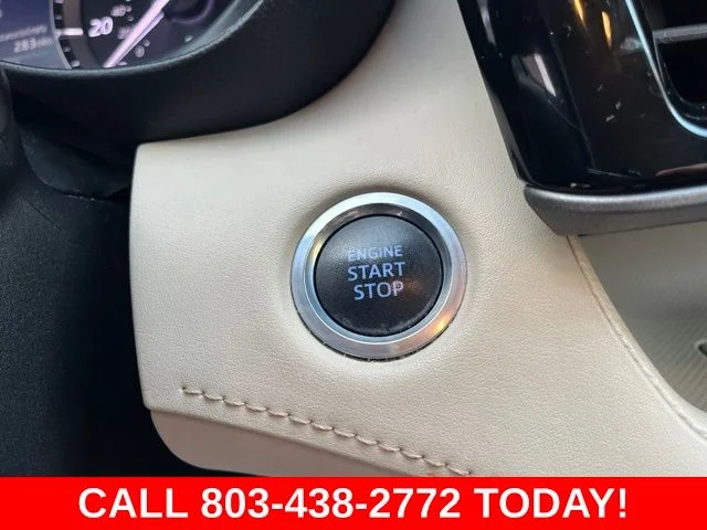 Used 2020 White Toyota XLE image 23