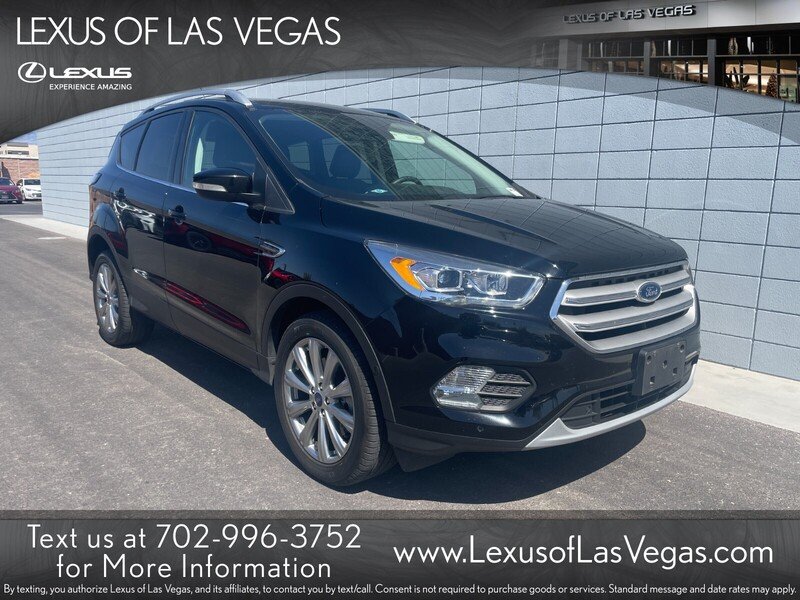 2018 Ford Escape Titanium's photo