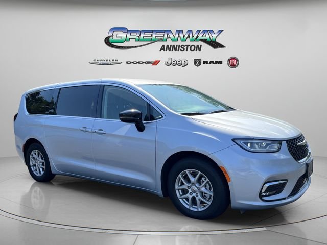 Used 2024 Silver Mist Clearcoat Chrysler Touring L image 1
