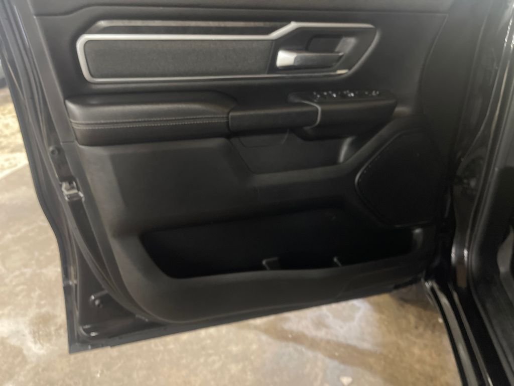 Used 2019 Black Ram Big Horn/Lone Star image 15