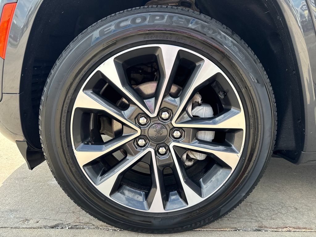 2023 Jeep Grand Cherokee Overland - Photo 10
