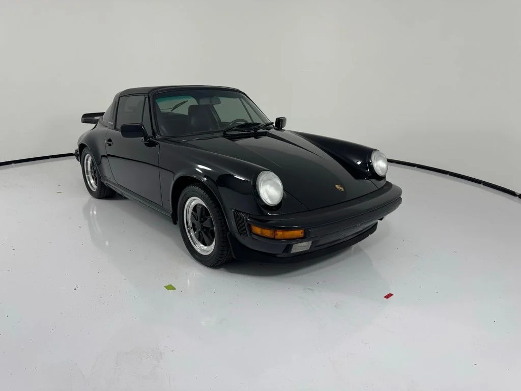 Used 1987 Black Porsche Carrera image 7