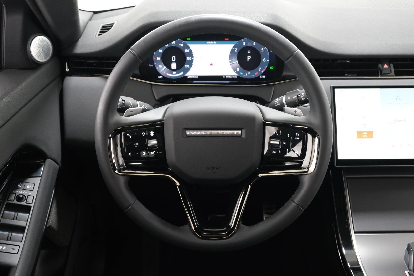 Used 2024 Carpathian Gray Premium Metallic Land Rover Dynamic image 13