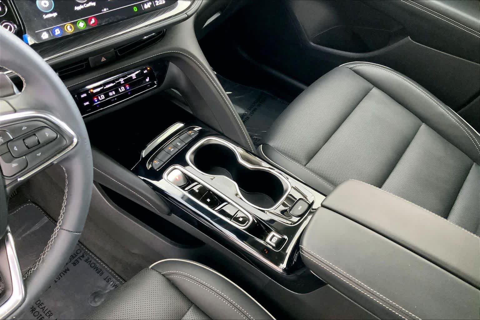 Used 2023 Moonstone Gray Metallic Buick Essence image 17