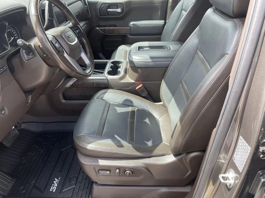 Used 2019 Smokey Quartz Metallic GMC Denali image 16