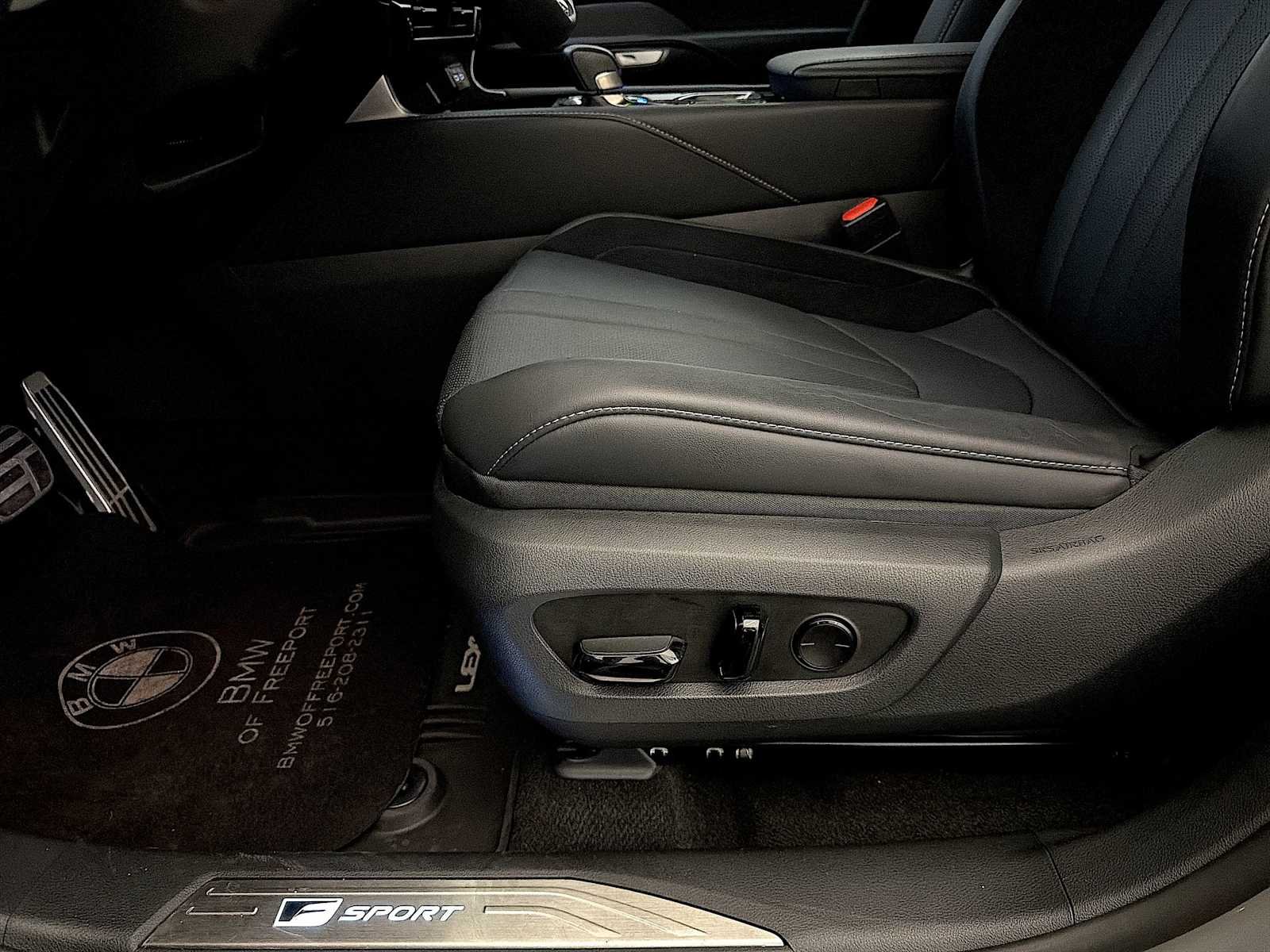 Used 2025 Incognito Lexus F SPORT Performance image 10