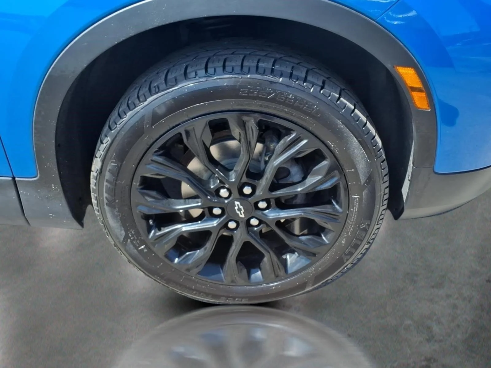 Used 2024 Riptide Blue Metallic Gjv Chevrolet LT image 10