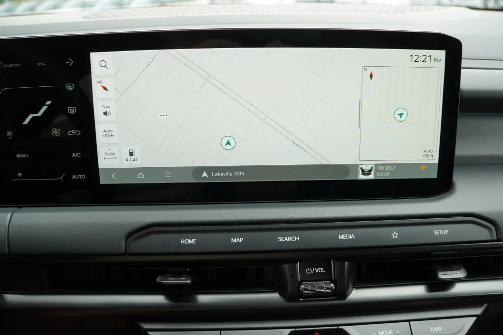 New 2027 Wolf Gray Kia X-Line SX image 16