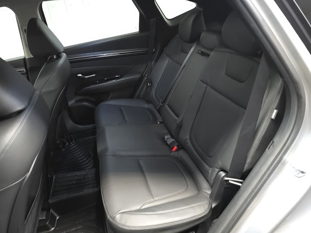 Used 2024 Shimmering Silver Hyundai SEL Convenience image 33