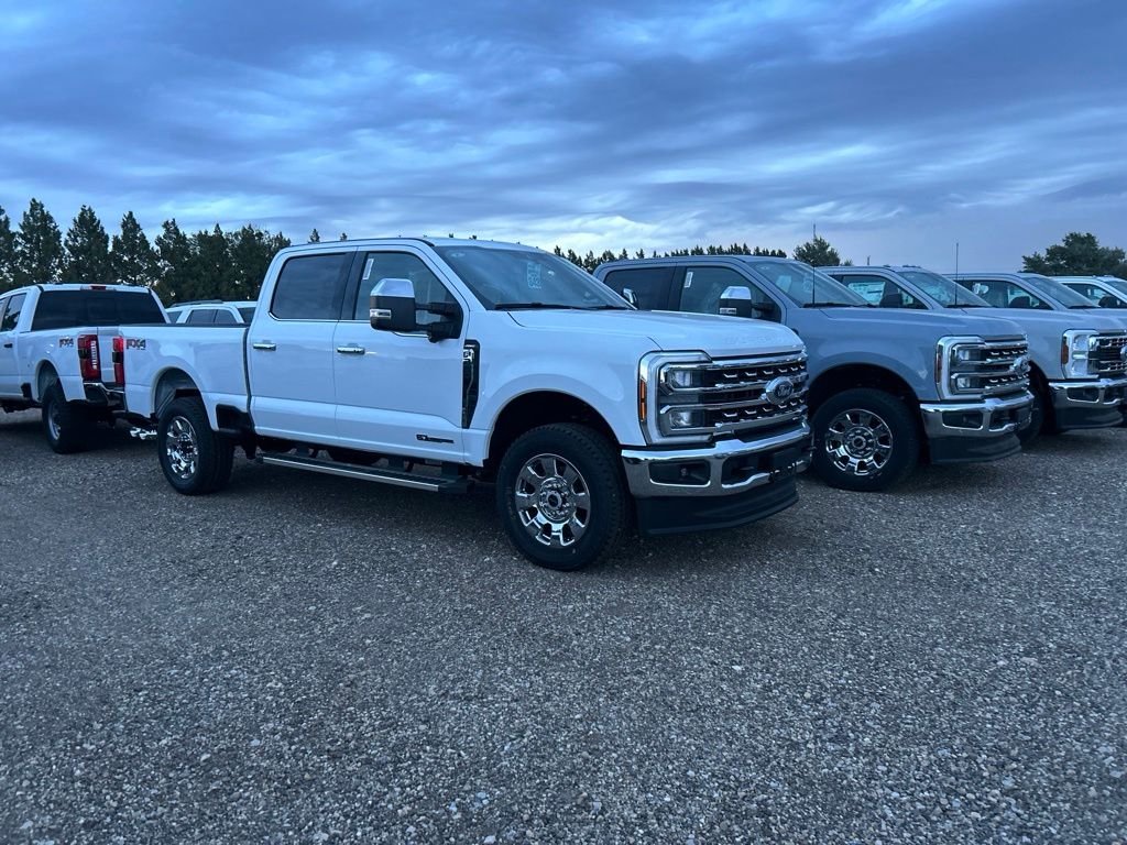 New 2026 Oxford White Ford Lariat image 1
