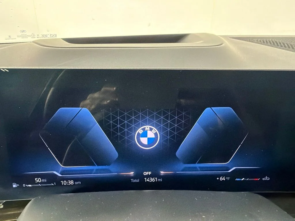 Certified Used 2026 Alpine White BMW xDrive40i image 23