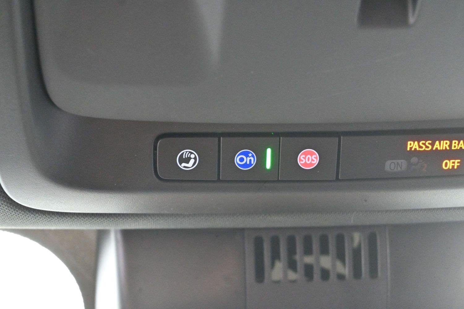 Used 2025 Sterling Metallic GMC Elevation image 27