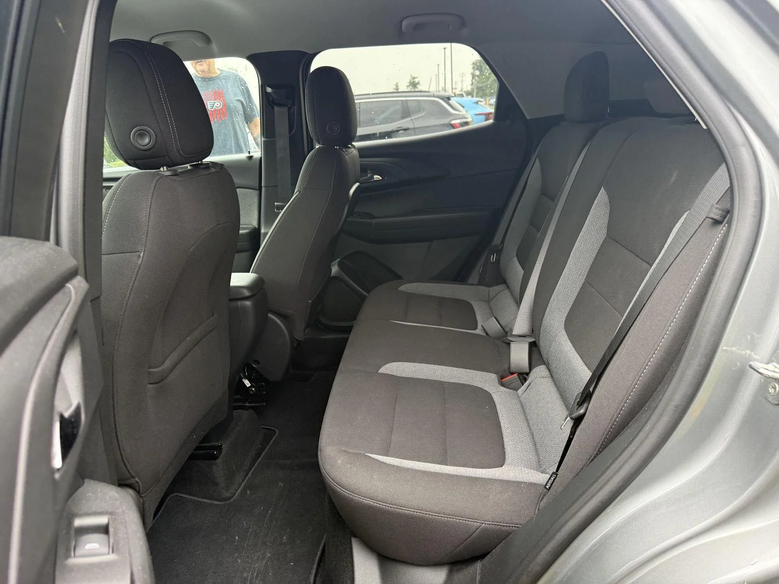 Used 2023 STERLING GRAY METALLIC Chevrolet LT image 9
