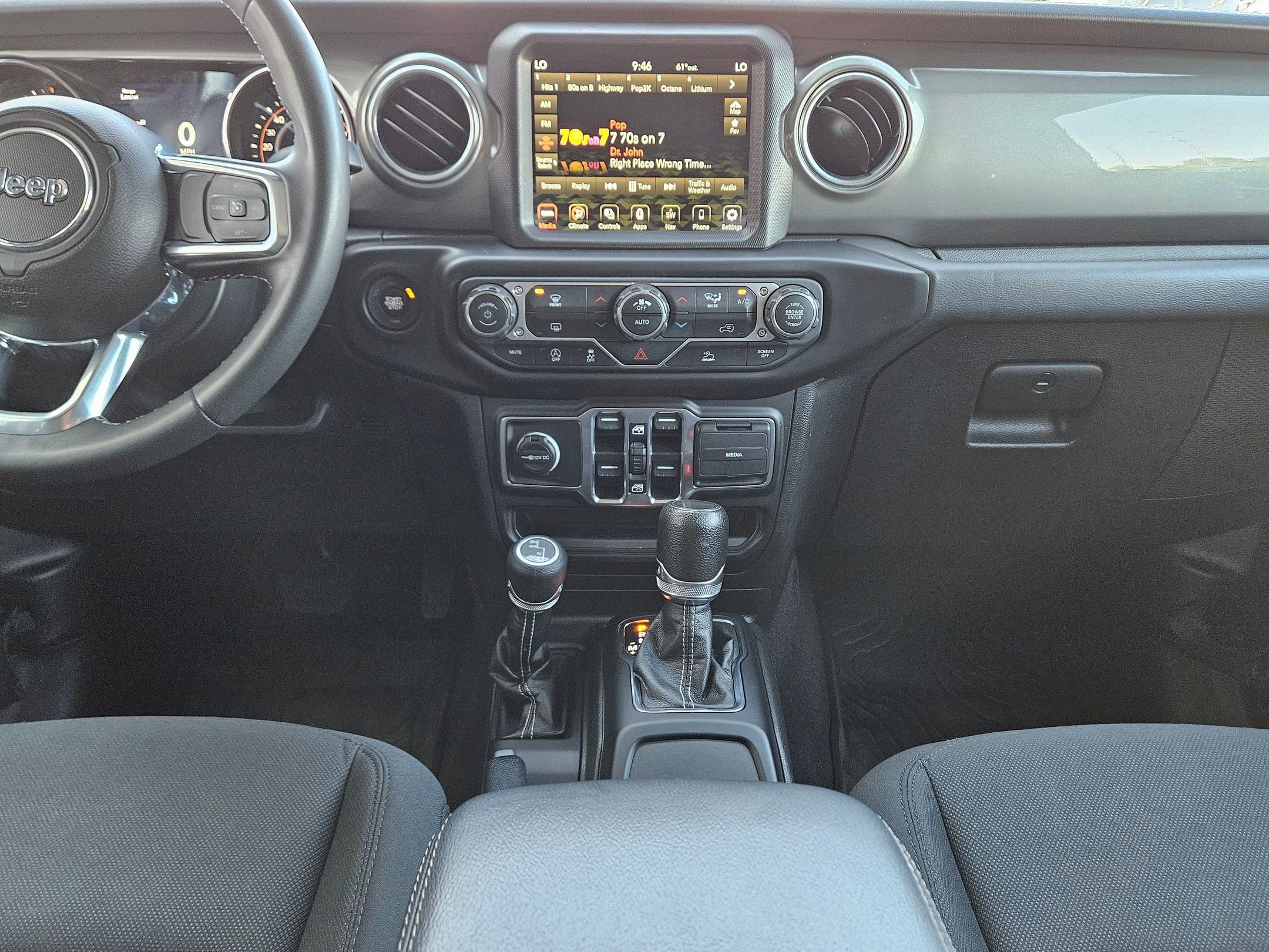 Used 2023 Black Clearcoat Jeep Overland image 10