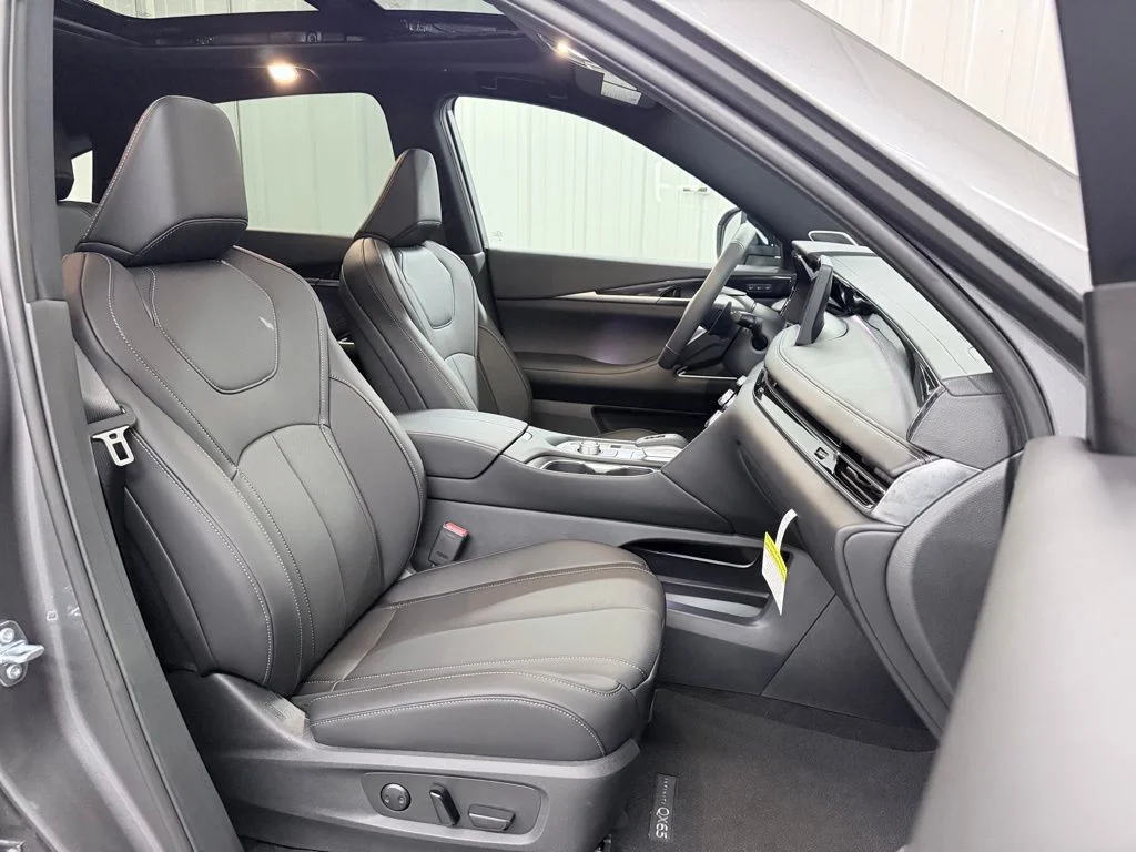 New 2027 GRAPHITE SHADOW INFINITI Sport AWD image 46