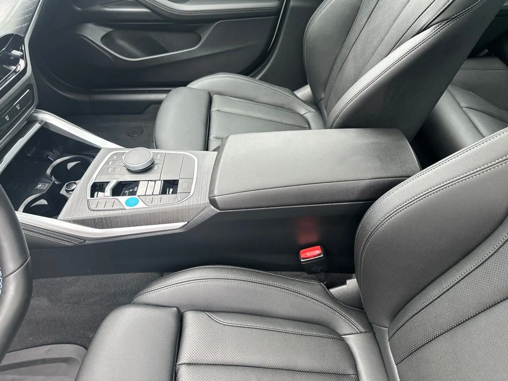 Certified Used 2025 White BMW M50 image 18