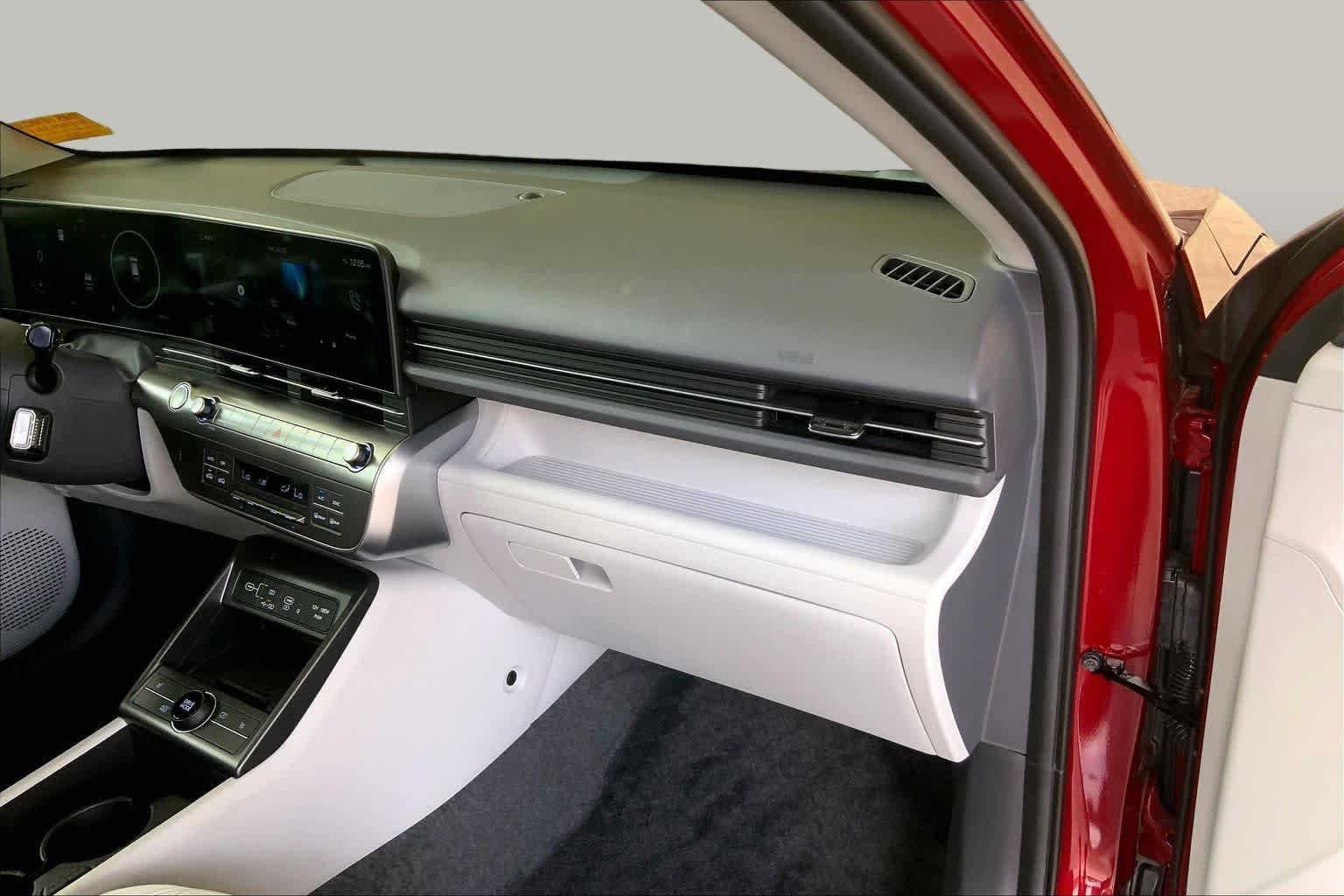 Used 2025 Ultimate Red Metallic Hyundai SEL Convenience image 17