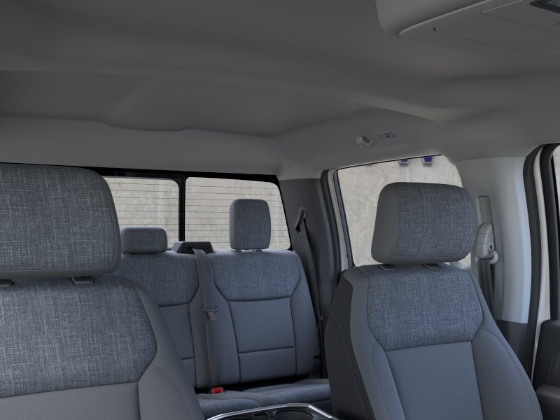 New 2026 Oxford White Ford XLT image 22