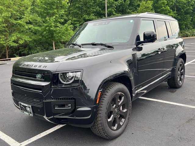 2023 Land Rover Defender X-Dynamic SE