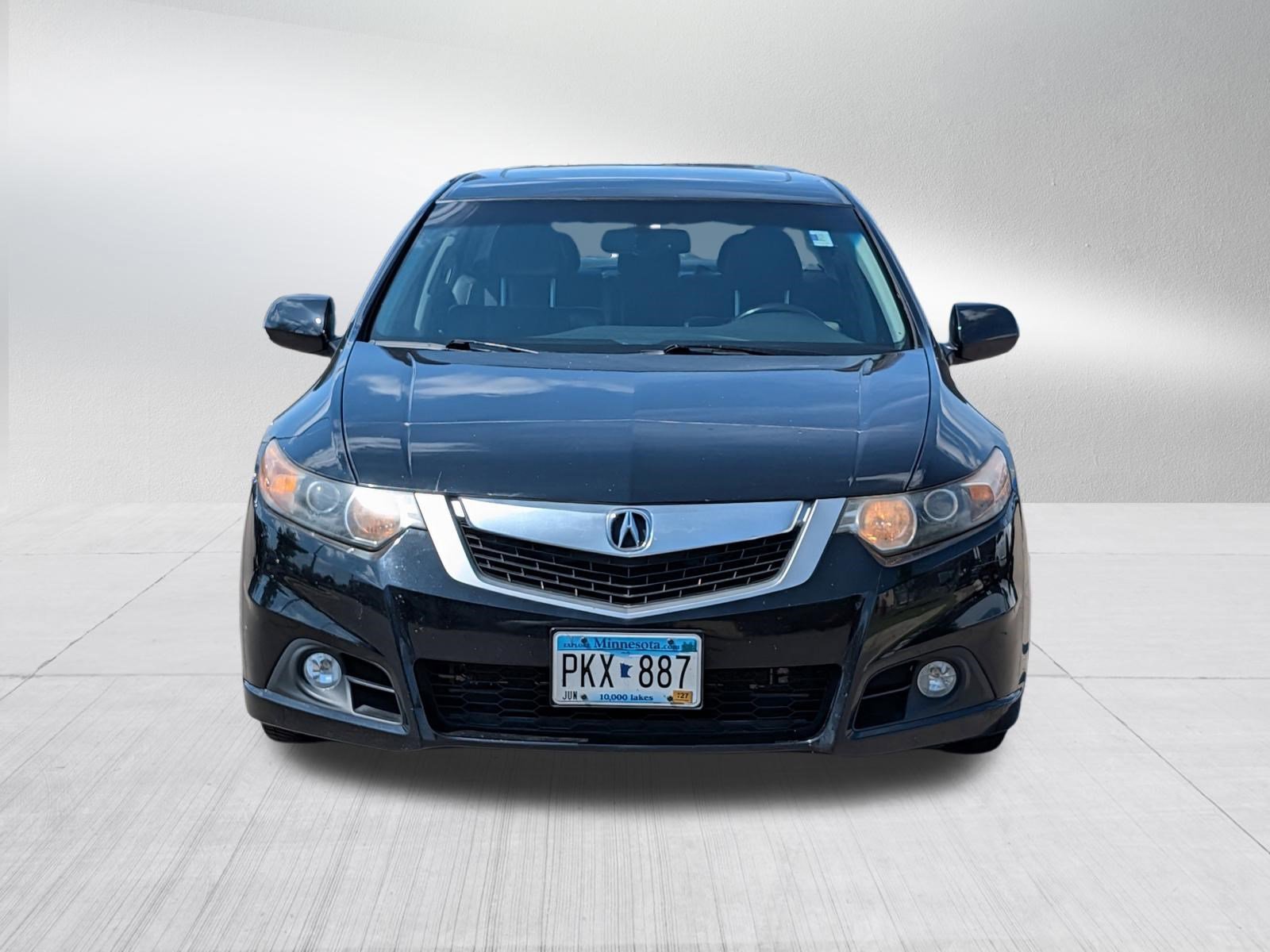 Used 2010 Crystal Black Pearl Acura  image 2