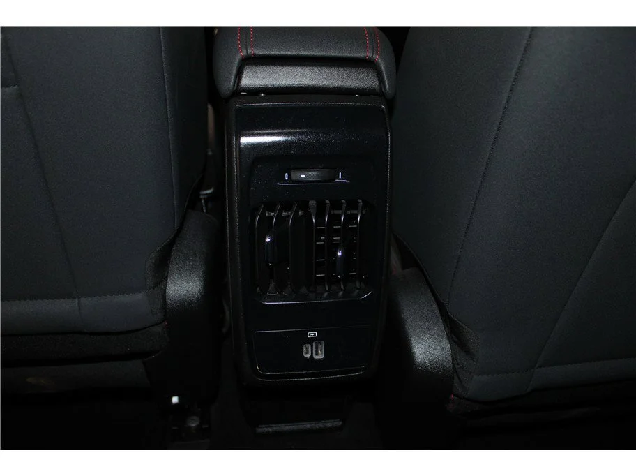 2024 Dodge Hornet R/T - Photo 22
