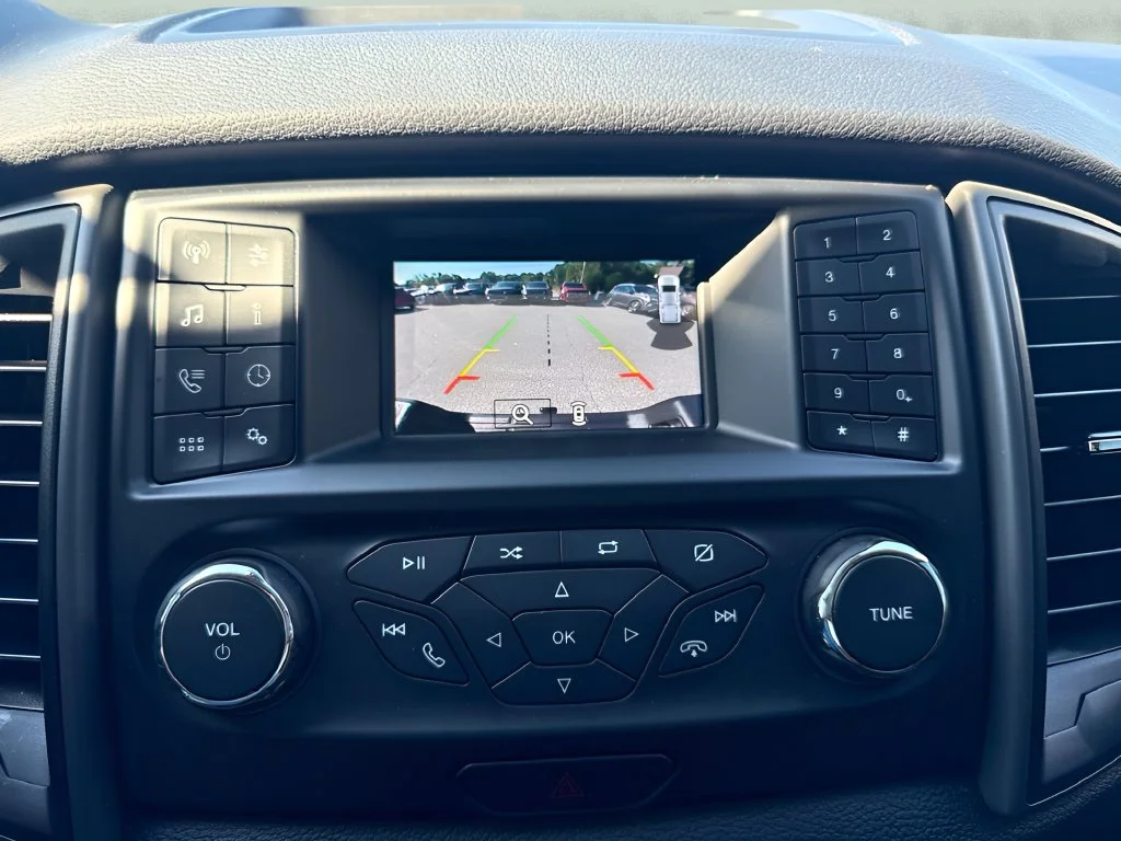 Used 2022 Green Ford XL image 19