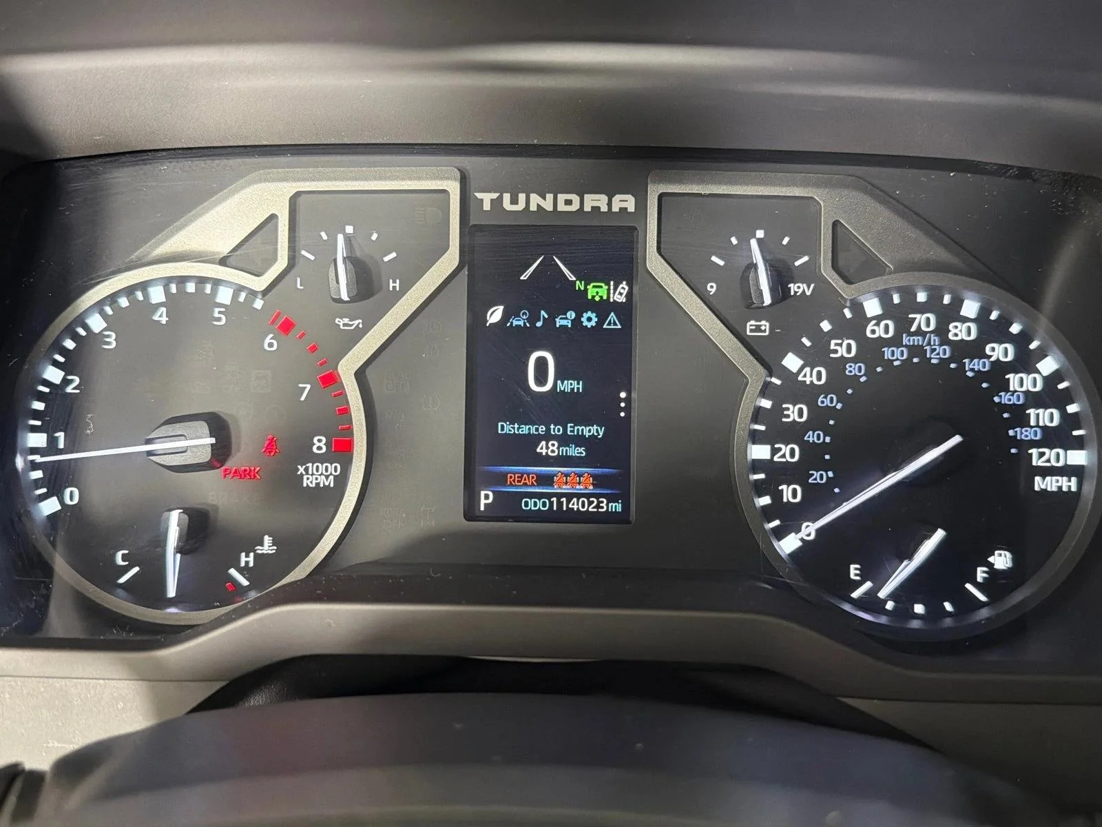 Used 2022 White Toyota SR5 image 26
