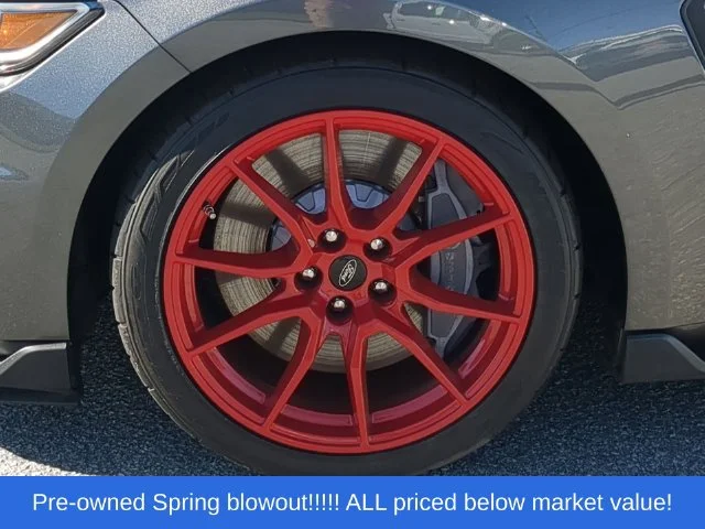 Used 2020 Gray Ford Shelby GT350 image 18