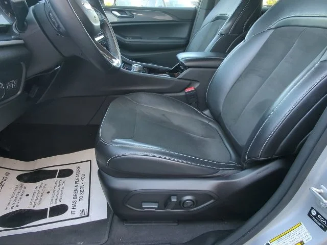 Certified Used 2021 Silver Jeep Altitude image 10