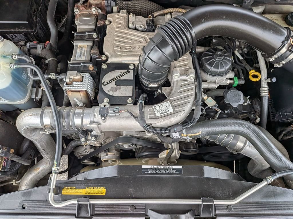 Used 2019 Black Nissan SL image 13