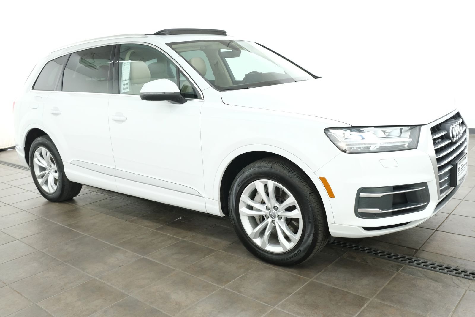 Used 2019 Glacier White Metallic Audi 55 Premium Plus image 6