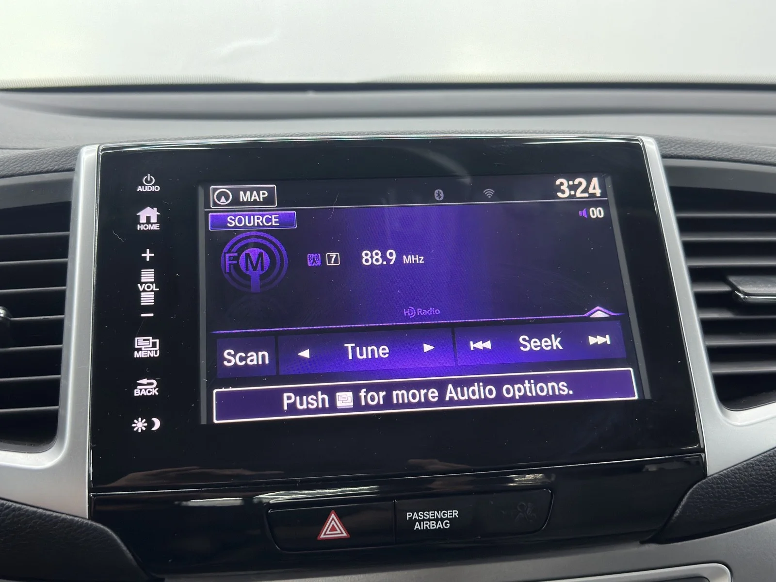 Used 2019 Forest Mist Metallic Honda RTL-T AWD image 24