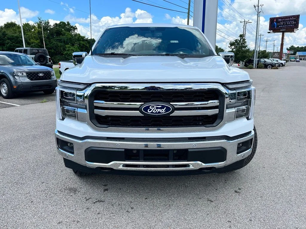 New 2026 White Ford Lariat image 2