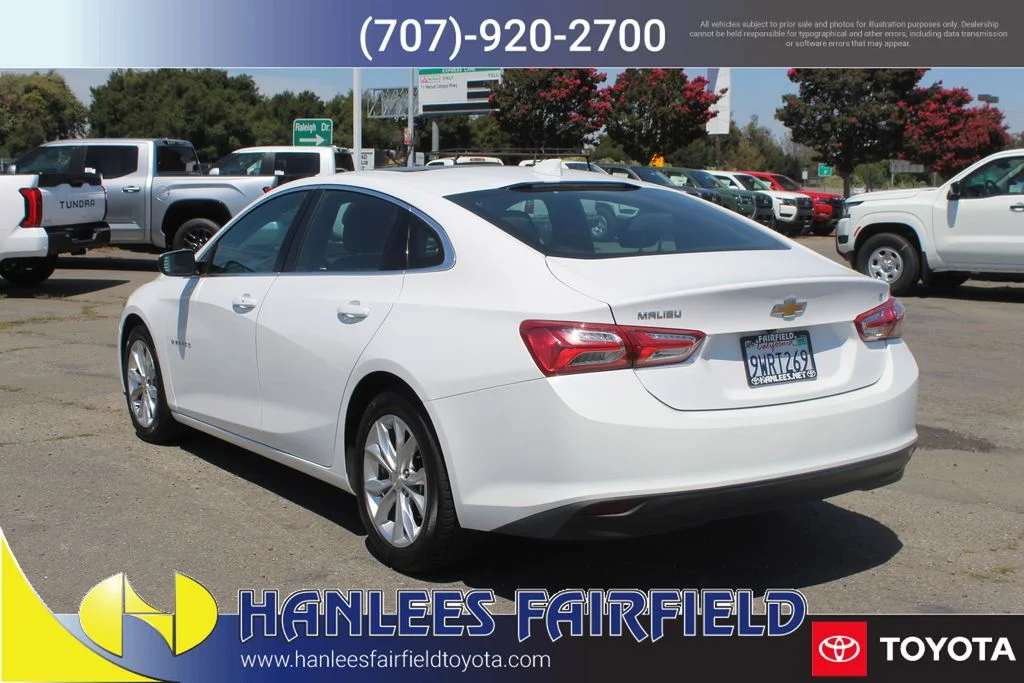 Used 2020 White Chevrolet LT image 9
