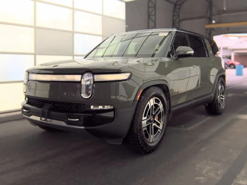 2022 Rivian R1S Launch Edition