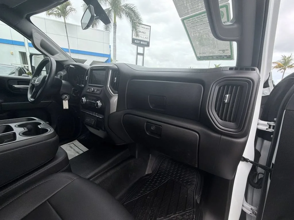 Used 2021 SUMMIT WHITE GMC 2WD Double Cab Long Bed image 36