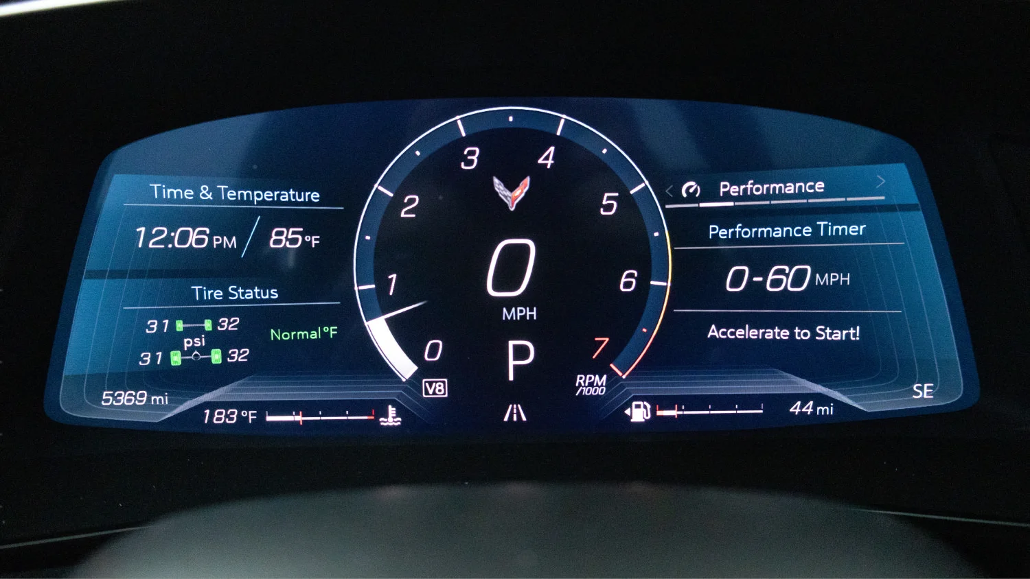 Used 2025 Arctic White Chevrolet 1LT image 18