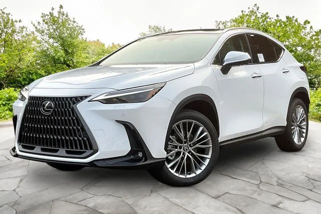 New 2026 White Lexus 350 Luxury image 2