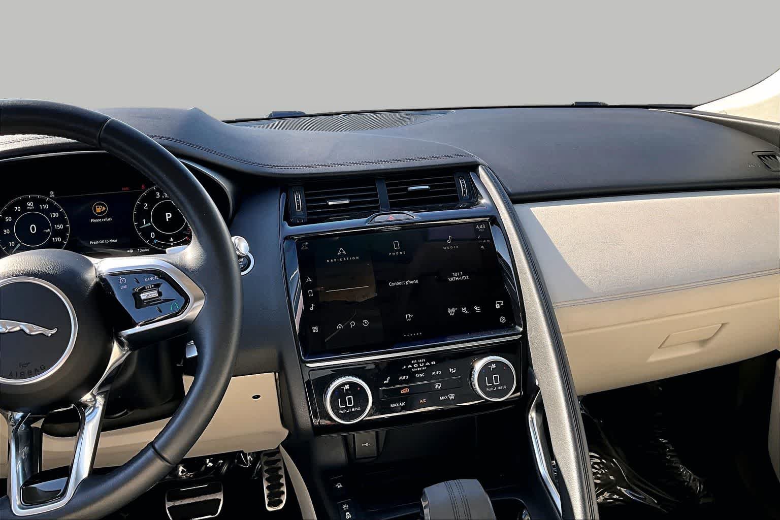 Pre-Owned 2022 Jaguar E-PACE SE