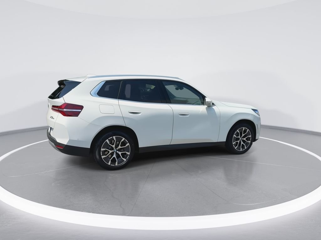 Used 2026 White BMW 30 xDrive image 8