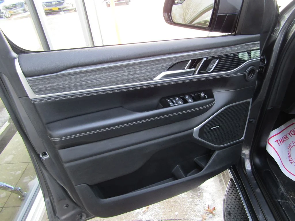 Used 2022 Gray Jeep Series III image 25
