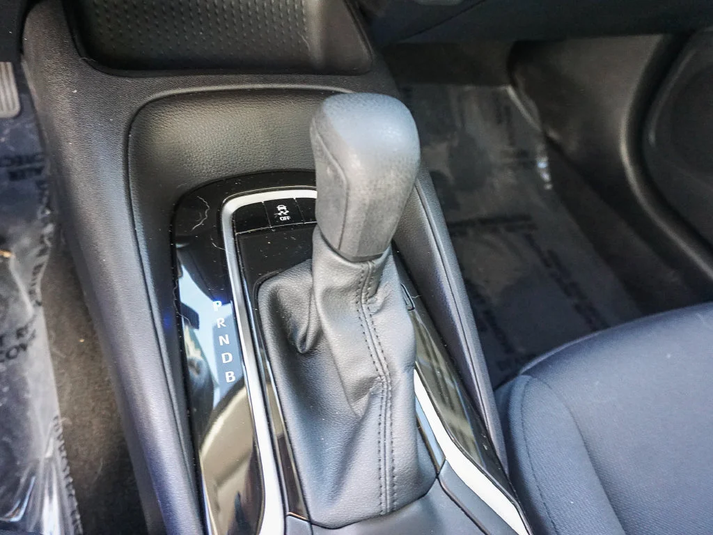 Certified Used 2025  Toyota LE image 22