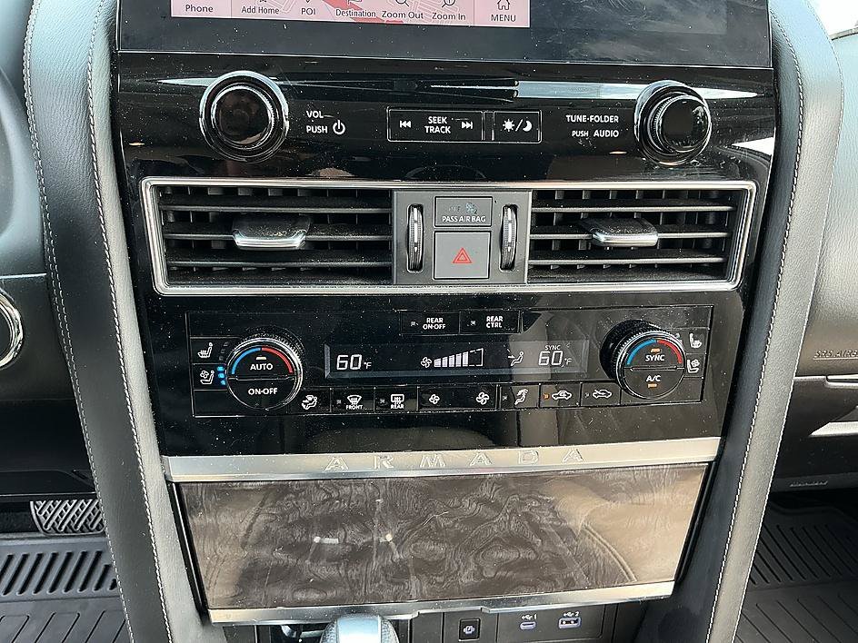 Used 2023 Aspen White Tricoat Nissan Platinum image 19