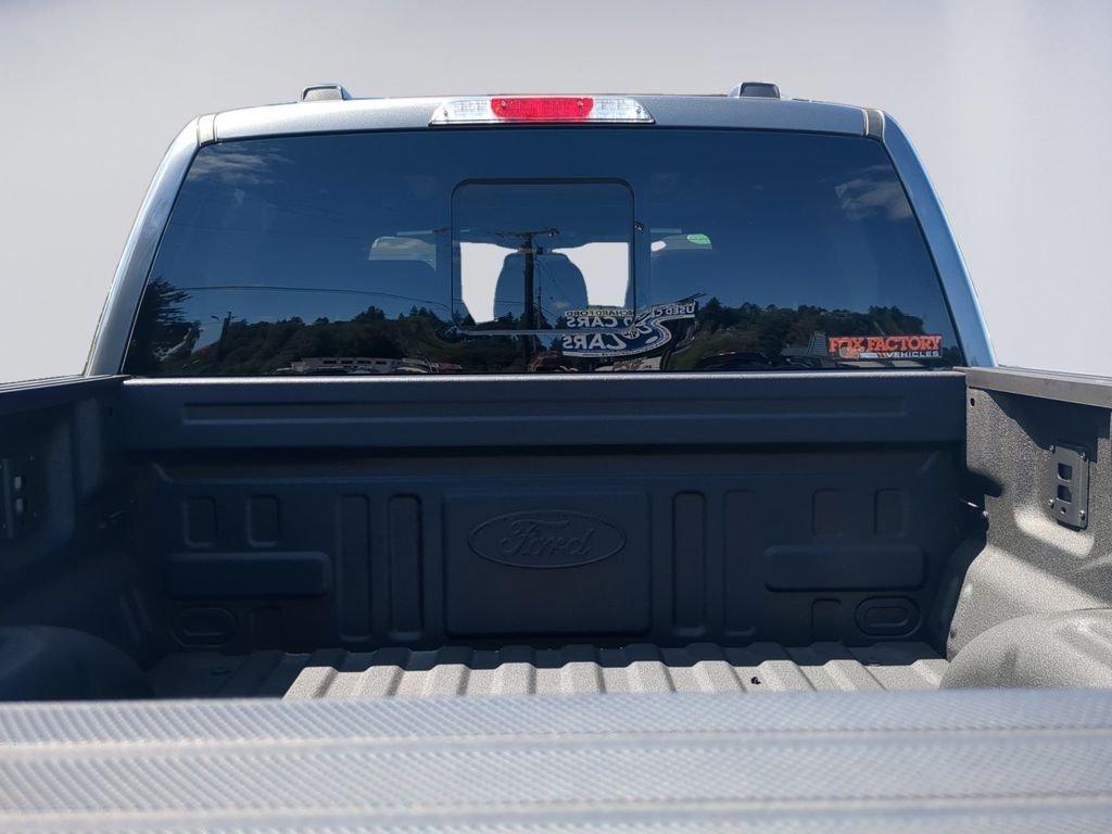 New 2026 Carbonized Gray Metallic Ford Lariat® image 21